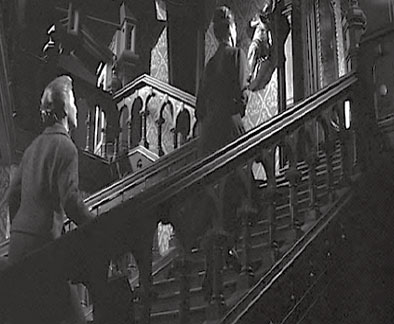 staircase-scenes-the-haunting2